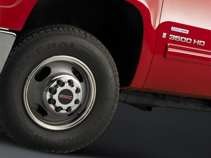  GMC Sierra 3500 HD 2008 года  (фото 11 из 36)
